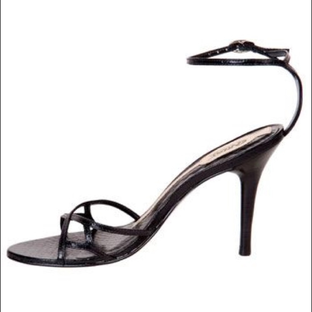 Carlos Santana - Lizzy ankle strap snakeskin heel
